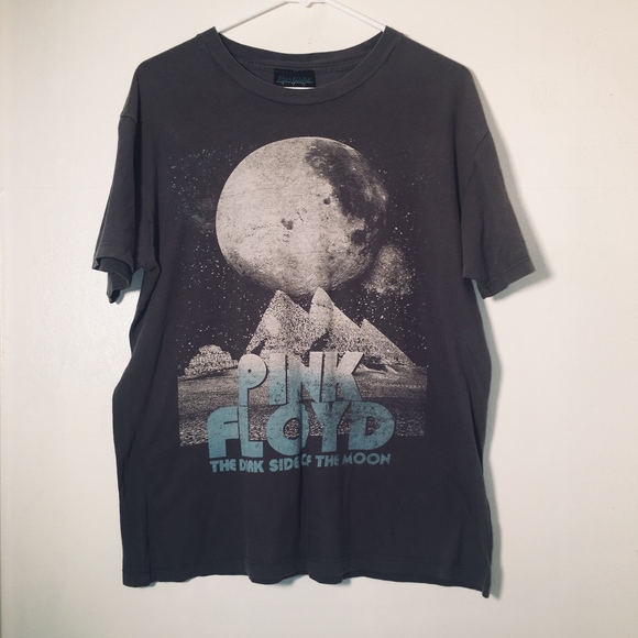 Pink Floyd Tops - ☾Pink Floyd T-shirt☽
